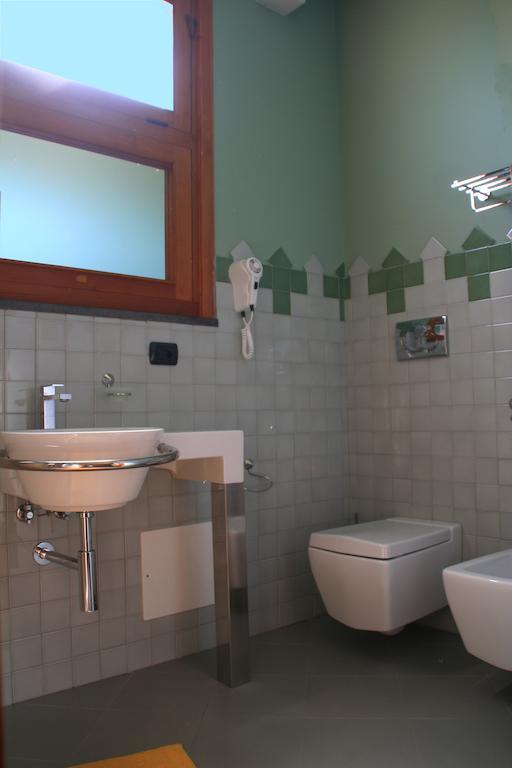 I Cento Campanili Apartment อาชิเรอาเล ภายนอก รูปภาพ