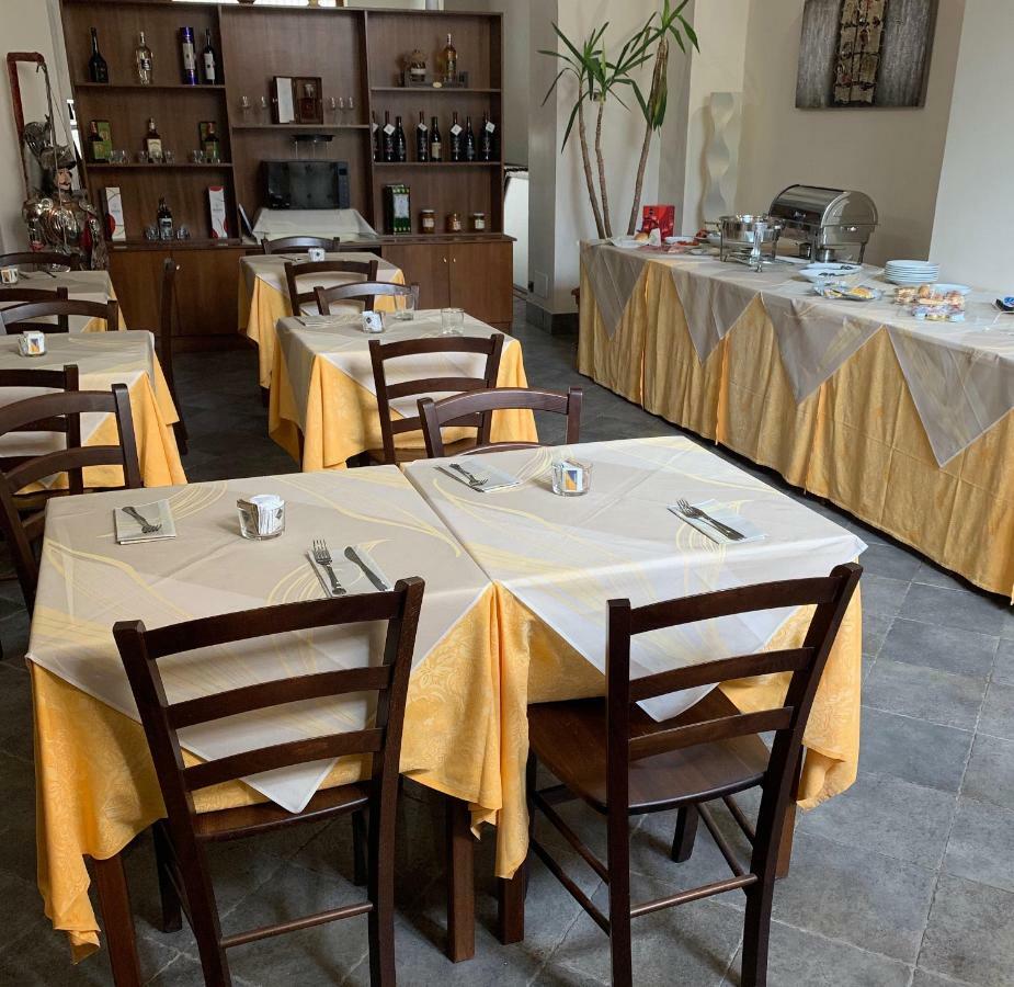 I Cento Campanili Apartment อาชิเรอาเล ภายนอก รูปภาพ