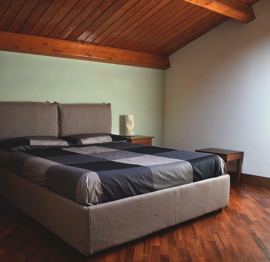 I Cento Campanili Apartment อาชิเรอาเล ภายนอก รูปภาพ