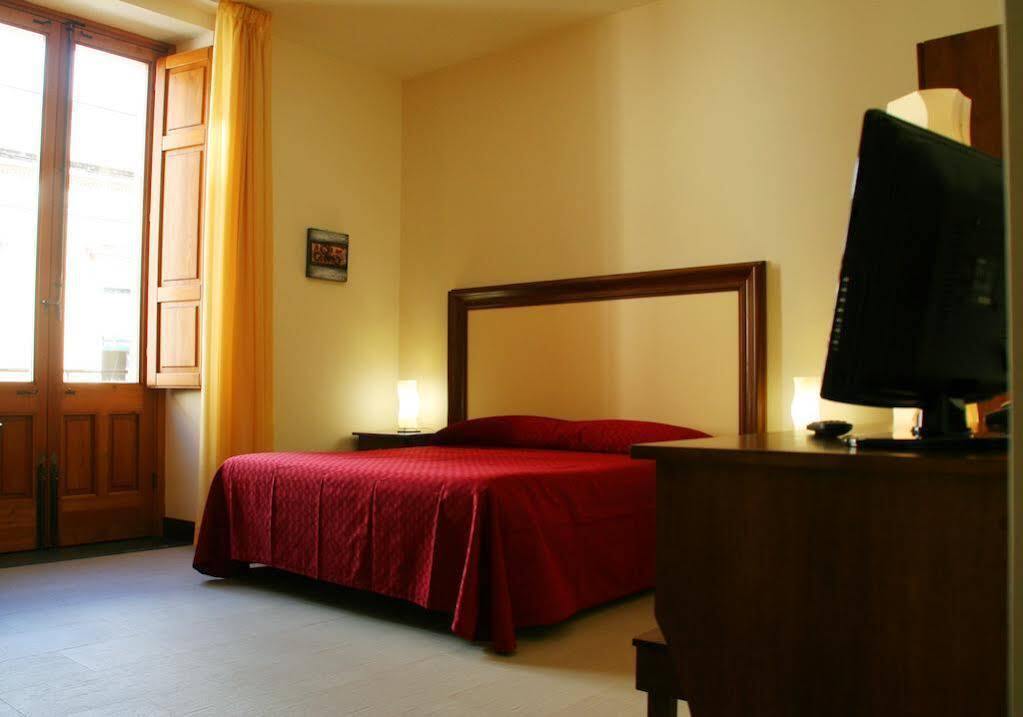 I Cento Campanili Apartment อาชิเรอาเล ภายนอก รูปภาพ